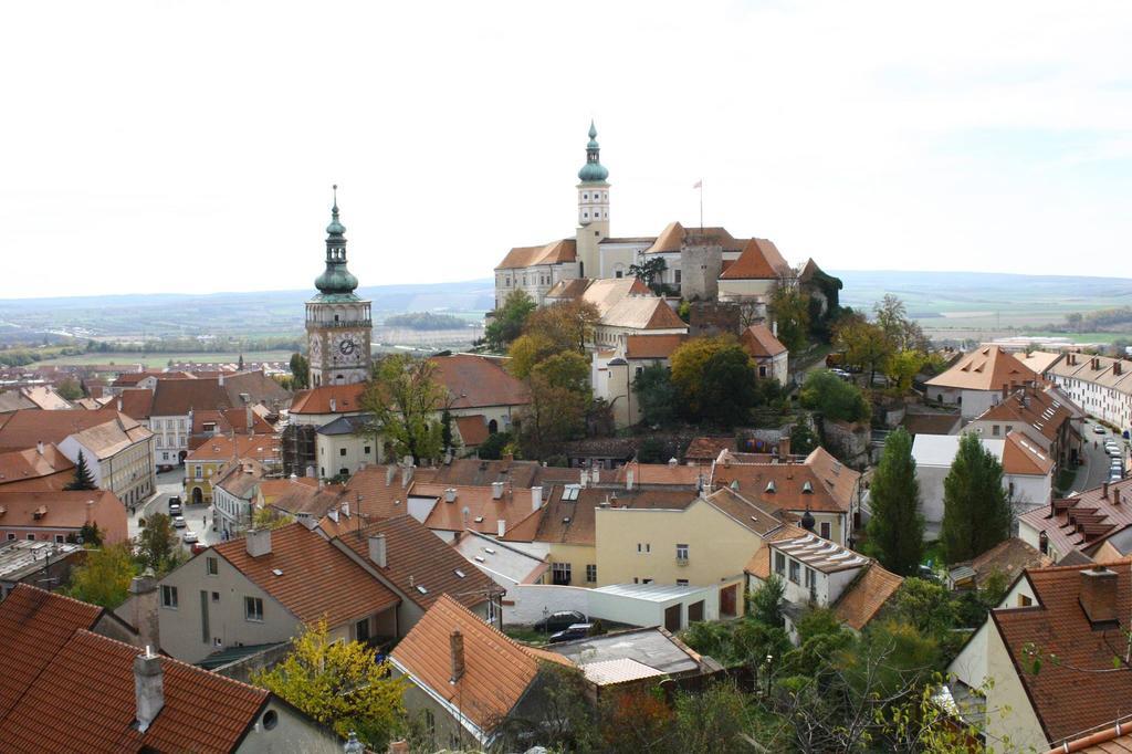 Penzion Fontana Mikulov Exterior photo